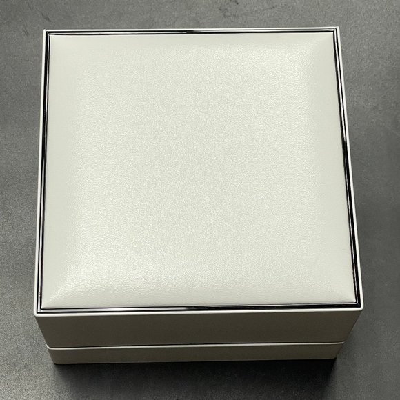 New CHANEL GMT Automatic Unisex J12 Ceramic Watch 41mm Matt Black Calibre 12.2 - Picture 8 of 15